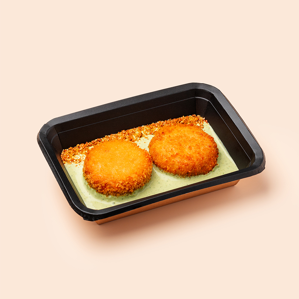 Нежные биточки из птицы с овощами в сливочном песто - 2